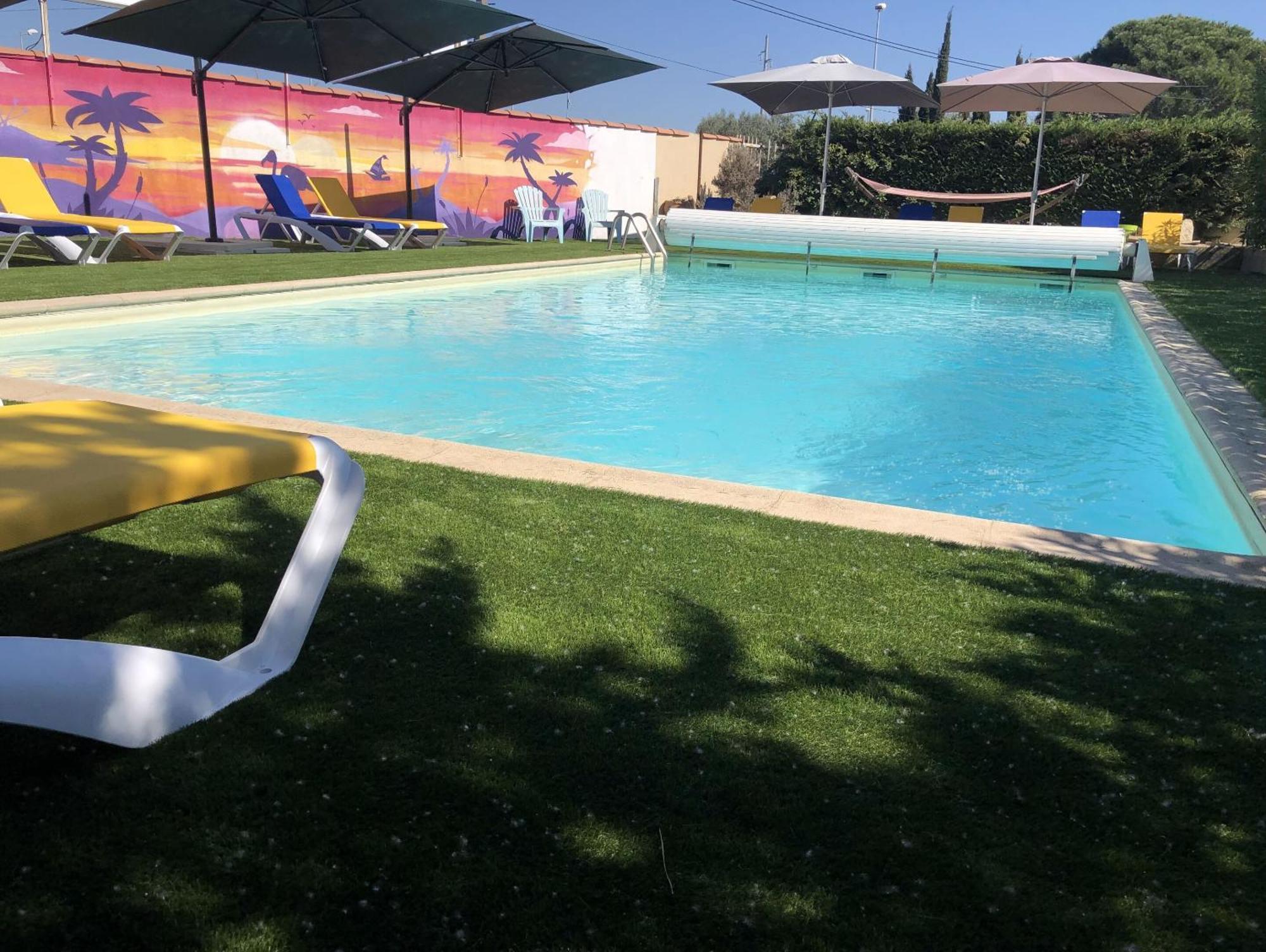 Hotel Des 4 Vents "Esprit Camargue" Aigues-Mortes Luaran gambar