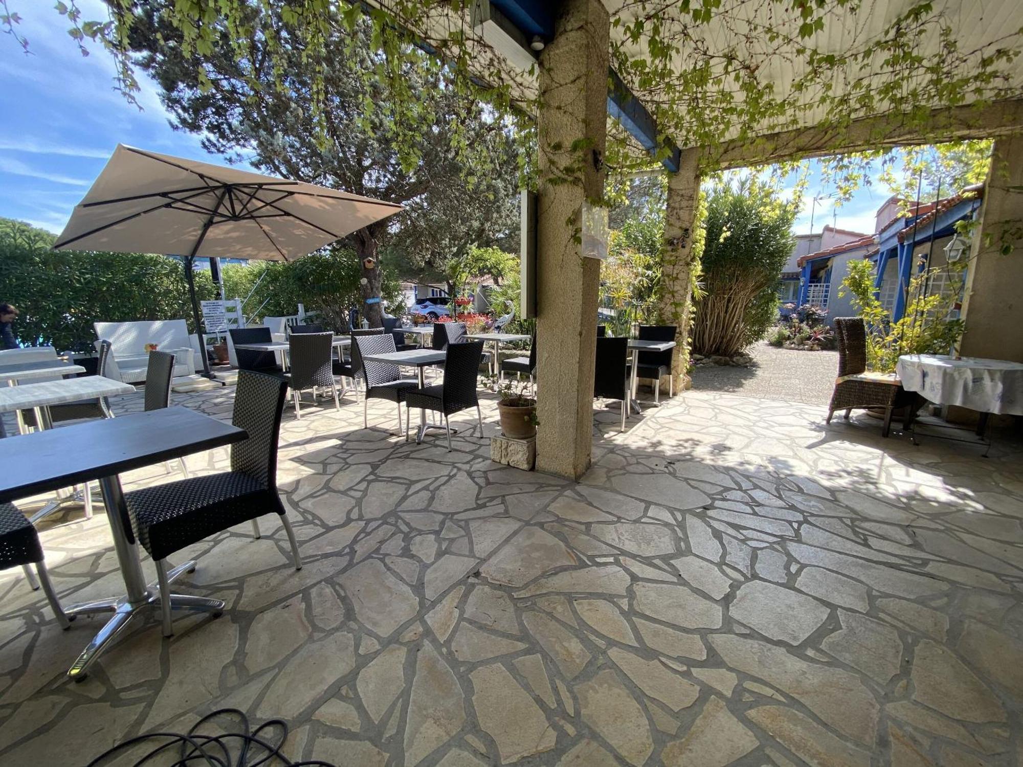 Hotel Des 4 Vents "Esprit Camargue" Aigues-Mortes Luaran gambar