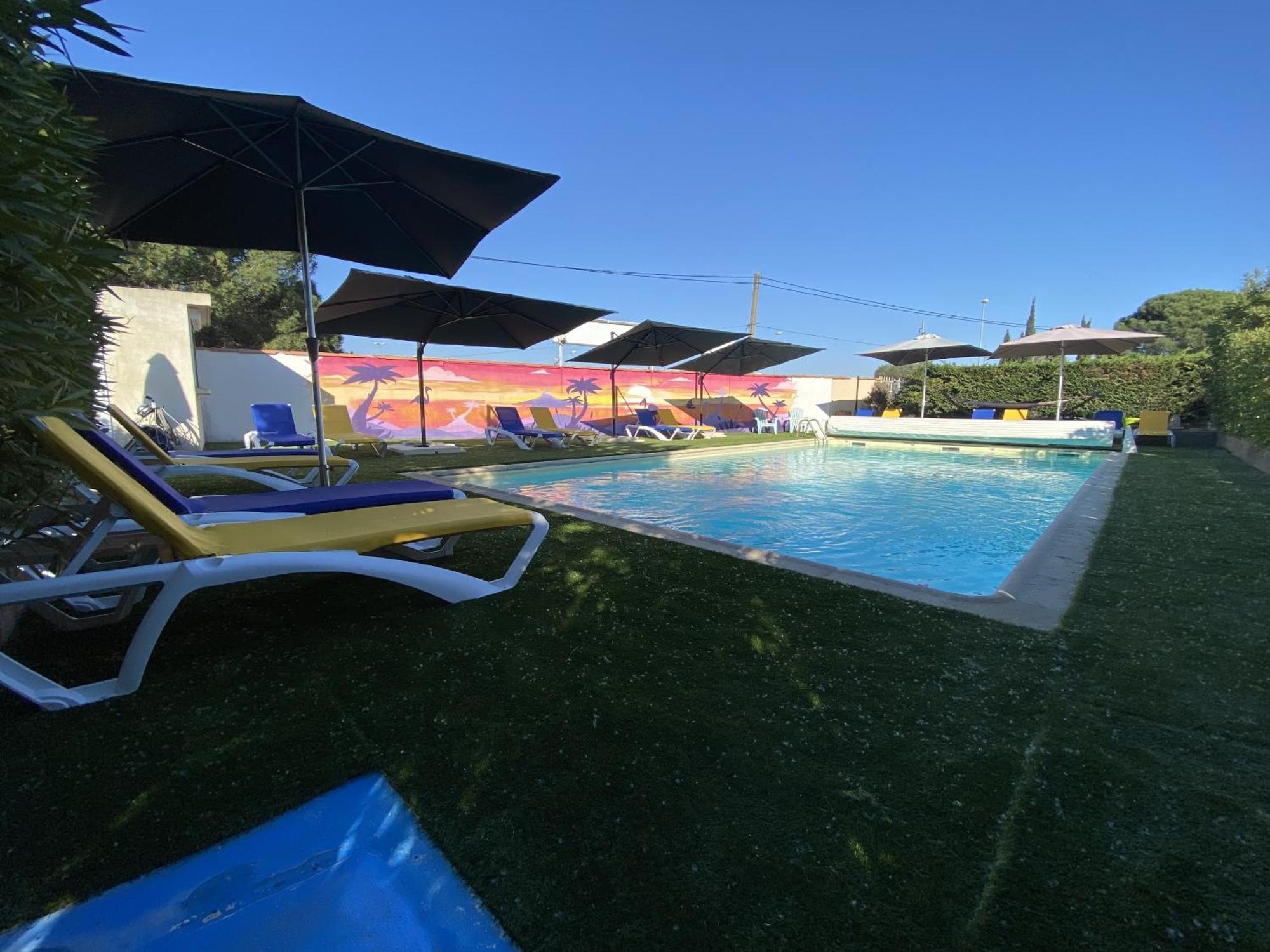 Hotel Des 4 Vents "Esprit Camargue" Aigues-Mortes Luaran gambar